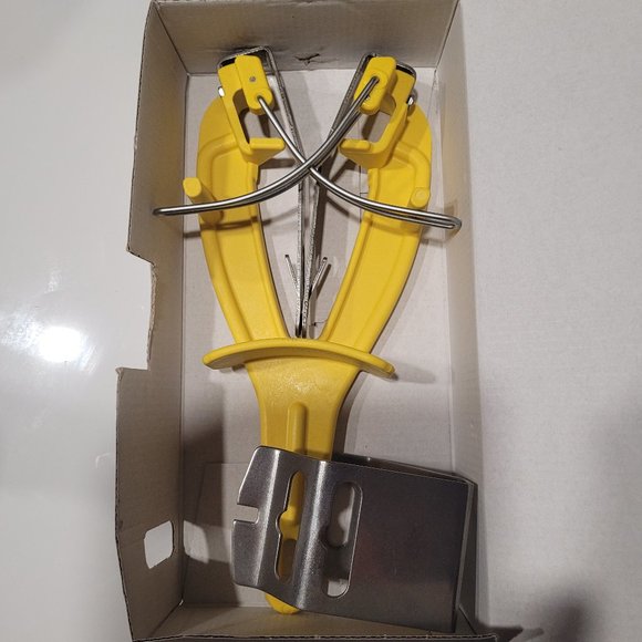 Sharp'Easy Knife Sharpener Yellow - Picture 2 of 4